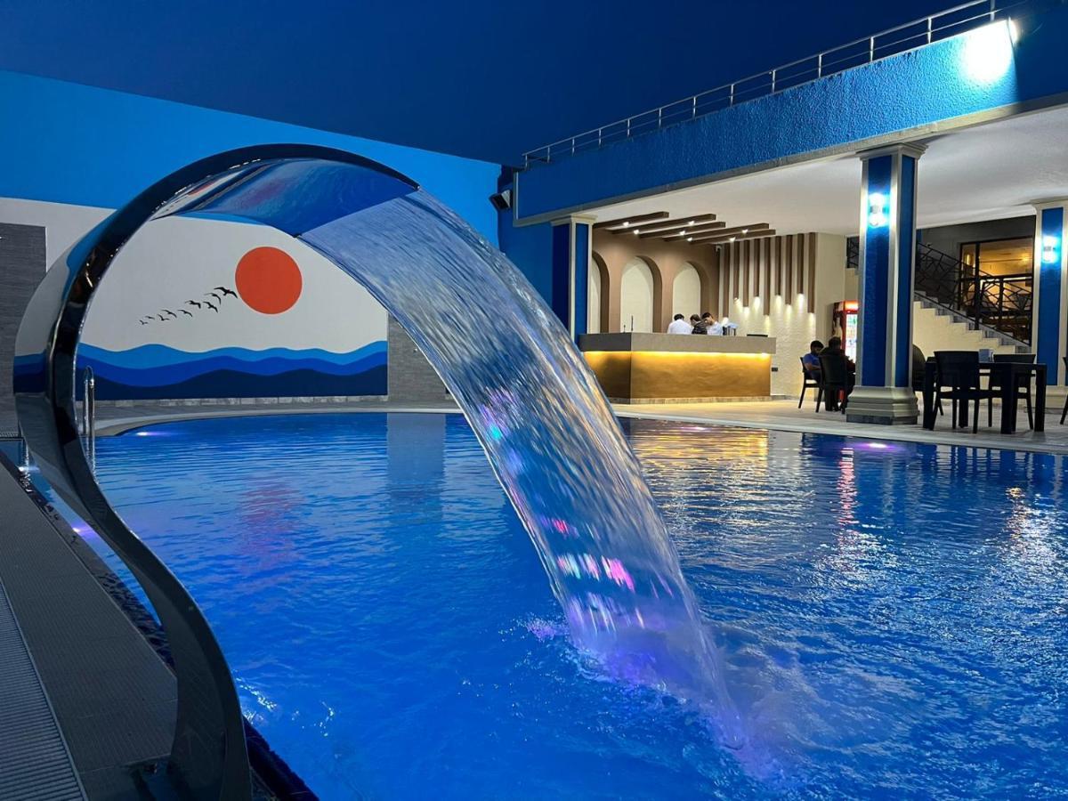 Sun City Hotel & Spa Naftalan Esterno foto