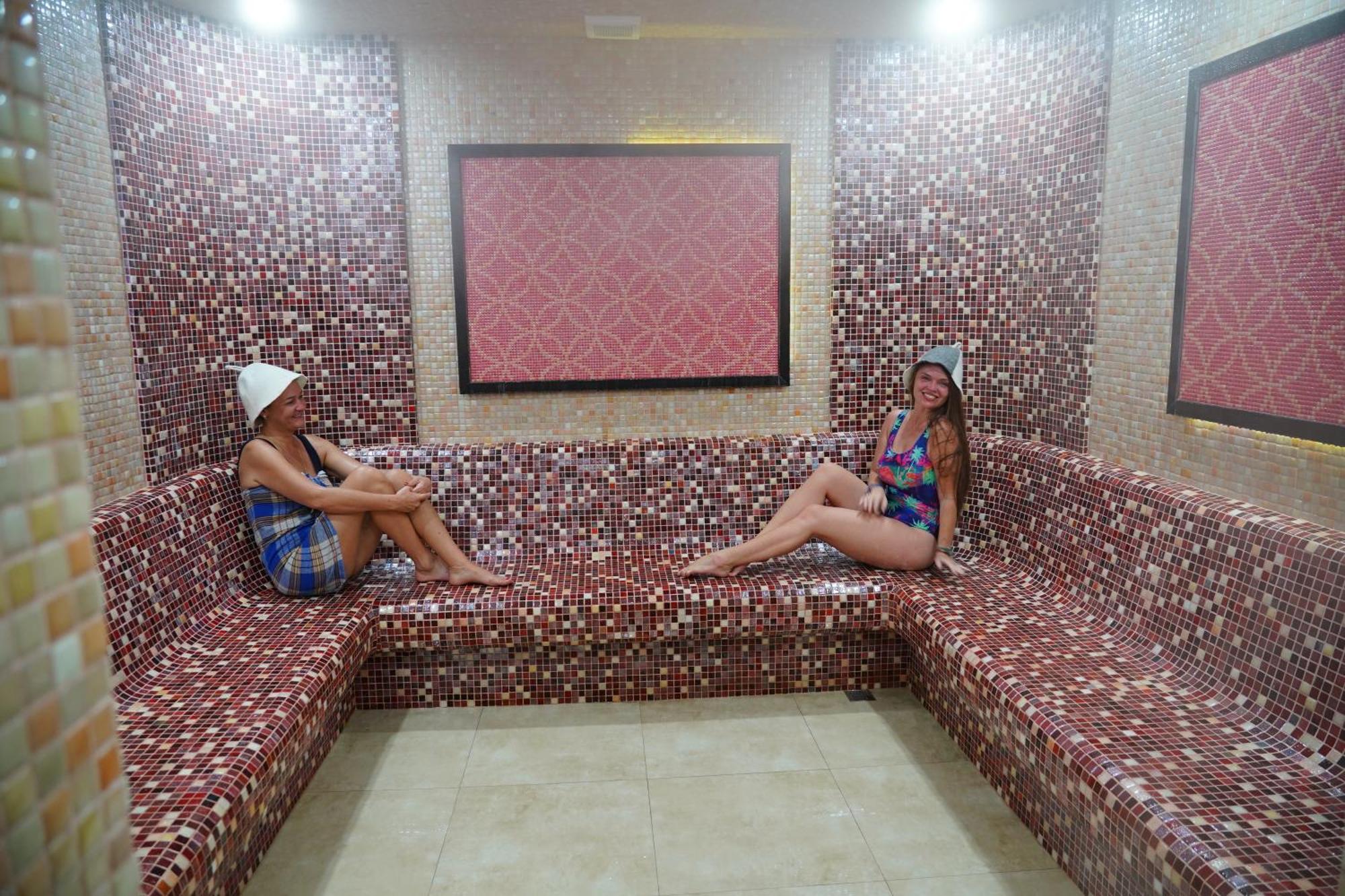 Sun City Hotel & Spa Naftalan Esterno foto